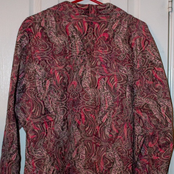 Pink and gray paisley print jacket - Picture 4 of 4